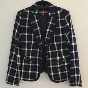 Plaid black and white blazer